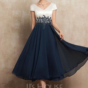 A-Line V-neck Tea-Length Chiffon Lace Mother of the Bride Dress